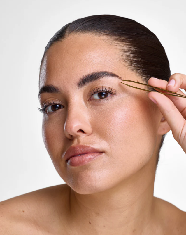 Permalift gold tweezer